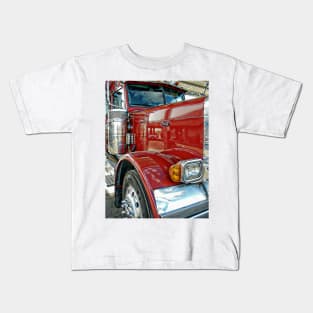 red peterbilt truck Kids T-Shirt